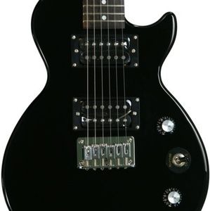 Black Les Paul Signature  Guitar